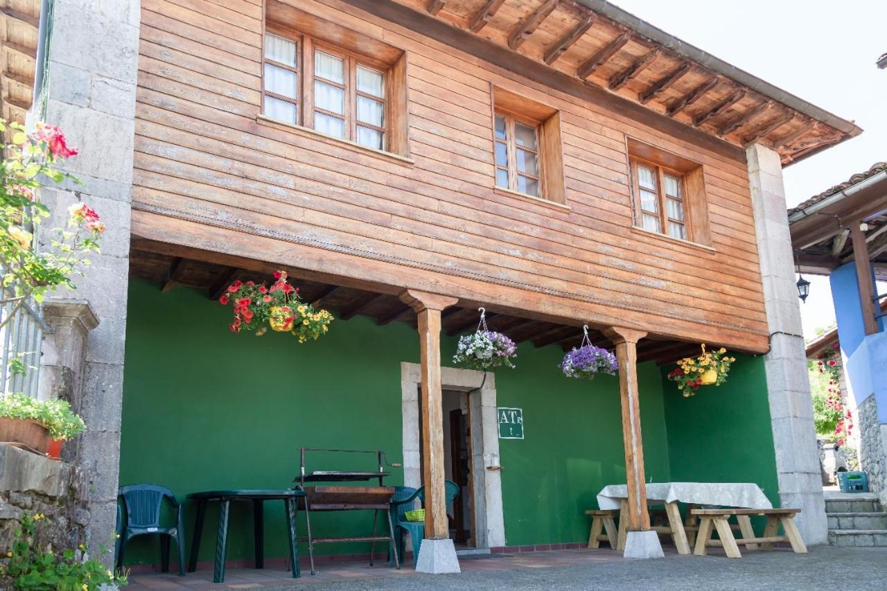 La Cabada Vila Ortiguero Exterior foto